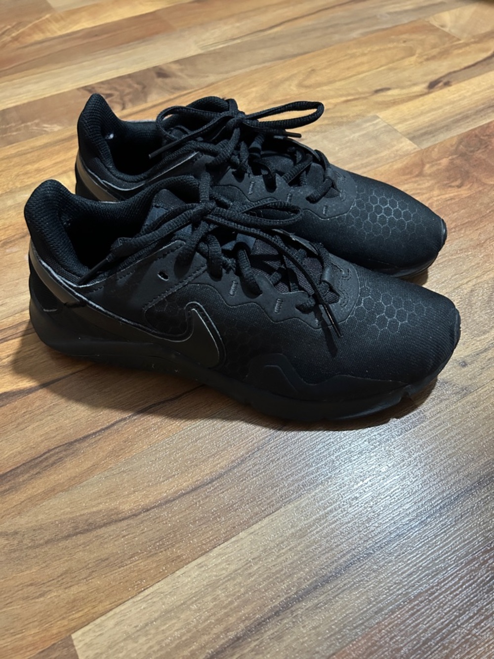 Nike Black Athletic Running Shoes